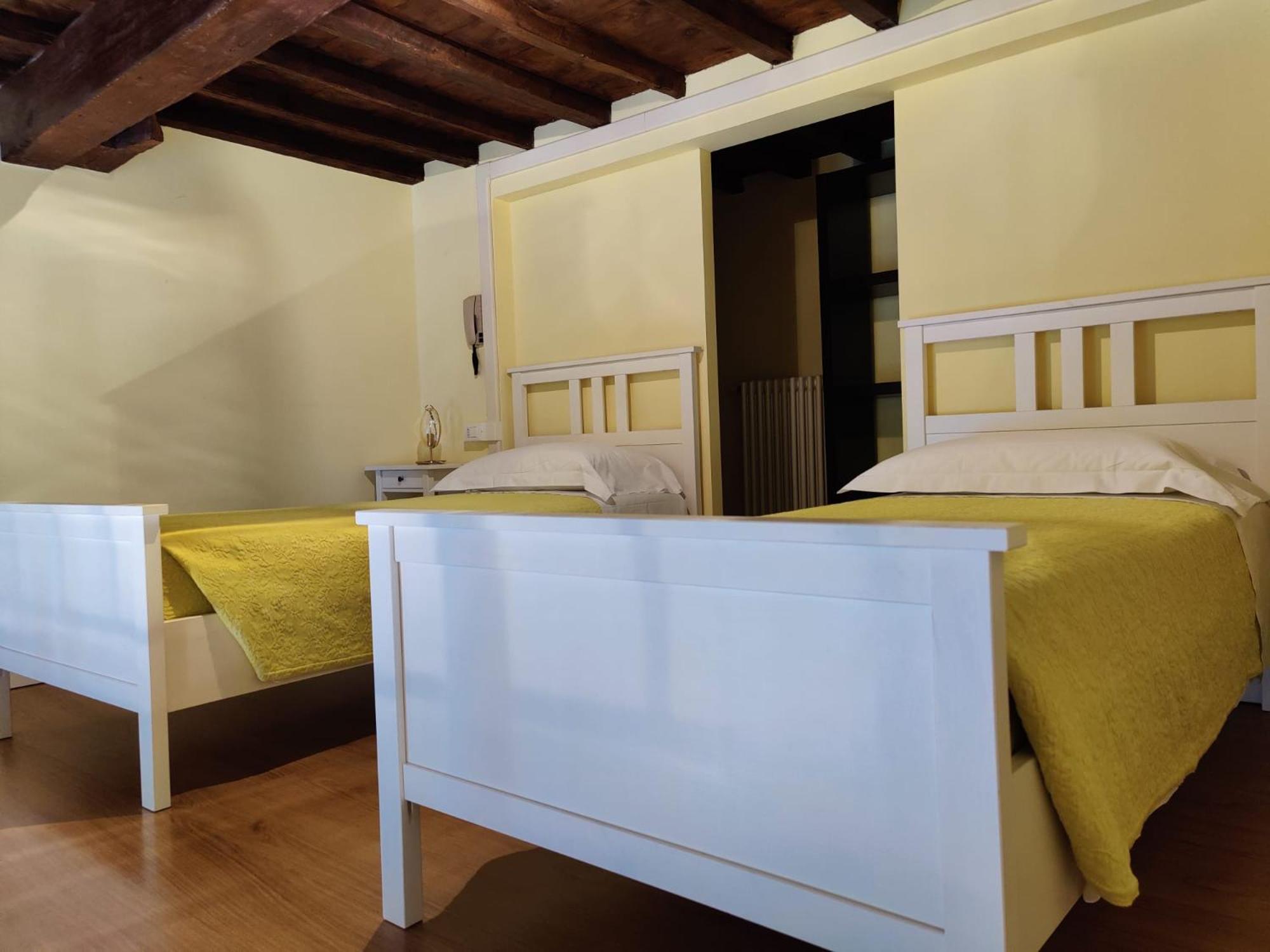 Отель La Casa Di Orsola Флоренция Экстерьер фото